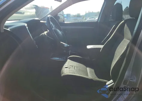 2018 Mitsubishi Outlander Es z USA, uszkodzony, nr VIN JA4AD2A35JJ004211